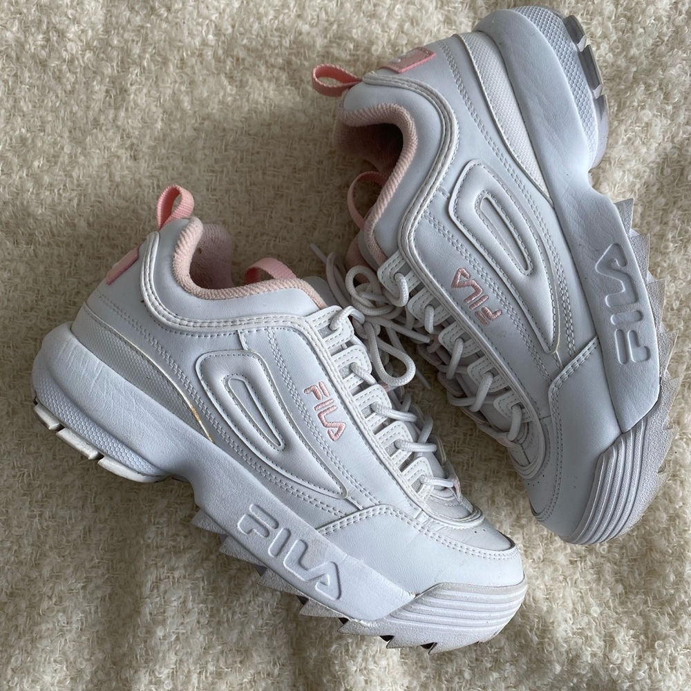 FILA TAIWAIN 2018 EDITION PINK DISRUPTOR II